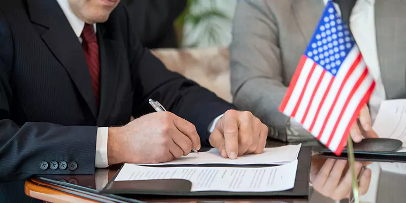Why Choose Our E2 Visa Legal Services in Russia?